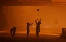 В столице Индии закрывают школы и просят не выходить из домов: загрязнение воздуха превышено в 70 раз (фото)