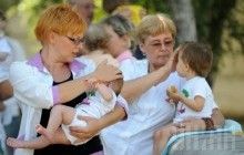 В УПЦ звернули увагу бездітних батьків, що усиновлення - благословенне, на відміну від штучного запліднення