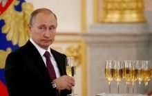 Путин не захотел поздравлять Порошенко с Новым годом
