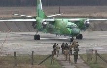 Украинские военные возобновили аэродромные средства связи в зоне АТО (видео)