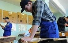Тестодел и живописец: Кабмин определил 19 приоритетных профессий, которым будут учить бесплатно