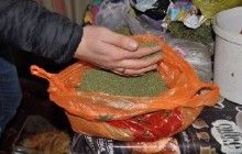 На Миколаївщині поліцейські знайшли у місцевого мешканця конопель на 300 тисяч гривень (фото)