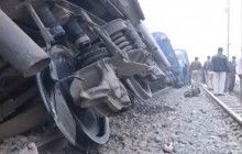 Залізнична катастрофа в Індії: щонайменше 90 людей загинули, 150 травмовані (фоторепортаж)