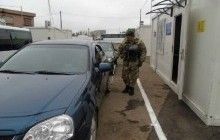 В пункте пропуска "Марьинка" в очереди застряли почти полтысячи авто