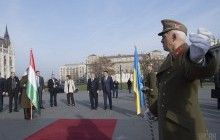Угорщина планує скасувати для українців плату за національні візи - Гройсман