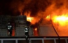 В Одесі сталася масштабна пожежа в новобудові: згоріло 10 квартир (фото)