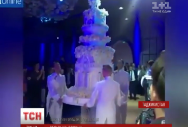 Тысяча гостей и гигантский торт: дочь нефтяного магната пышно отпраздновала свадьбу в Москве