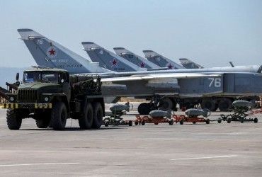 Беспилотники атаковали базу РФ в Сирии: эксперт рассказал, причастна ли к этому Украина