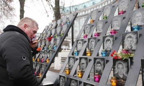 Три года спустя украинцы говорят, что их революцию предали :