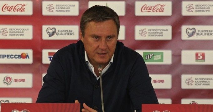 Хацкевич пропрацював на посаді головного тренера збірної Білорусі рівно 2 роки / abff.by Хацкевич пропрацював на посаді головного тренера збірної Білорусі рівно 2 роки / abff.by