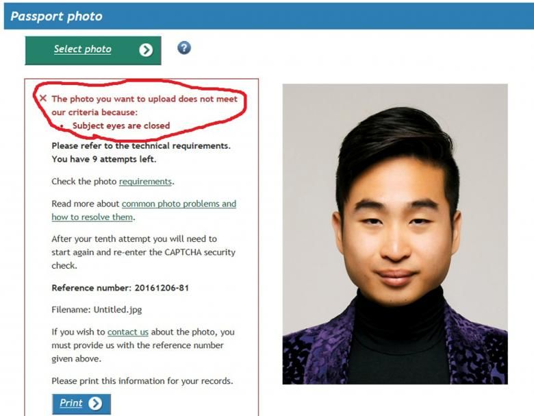 В Новой Зеландии робот не принял фото азиата на паспорт из-за узких глаз  
