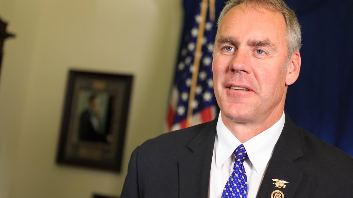 Новый глава МВД США - сенатор от штата Монтана / facebook.com/CongressmanRyanZinke Новый глава МВД США - сенатор от штата Монтана / facebook.com/CongressmanRyanZinke