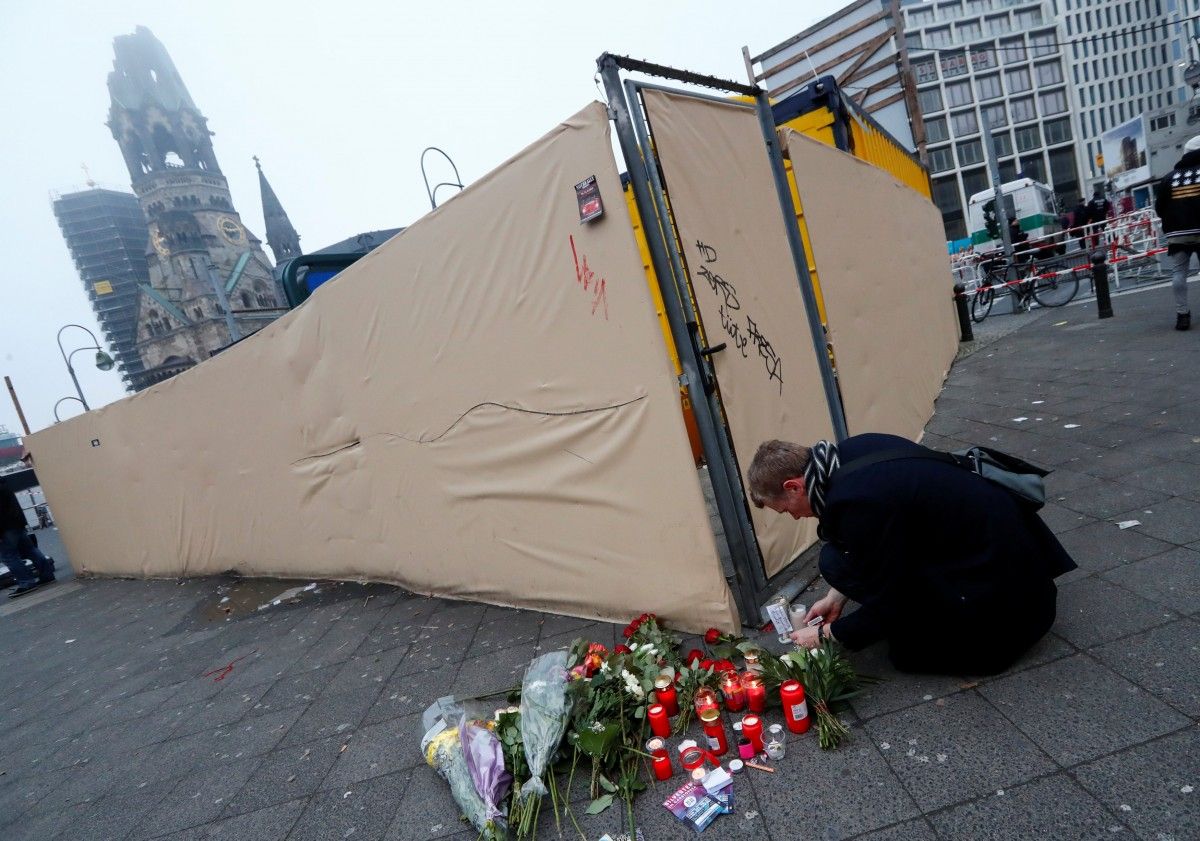 Место теракта в Берлине / REUTERS