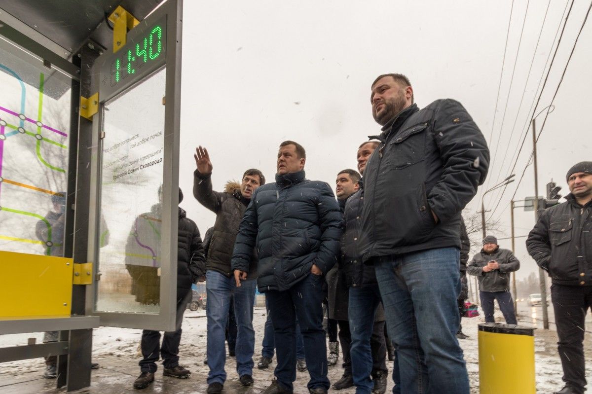 В Днепре в следующем году появится около сотни современных остановок с Wi-Fi и обогревателями В Днепре в следующем году появится около сотни современных остановок с Wi-Fi и обогревателями