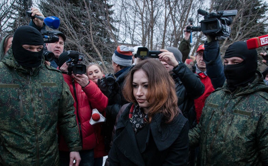 Освобождением женщин из плена руководила Москва: в 'ДНР' даже не знали, кого отпускают – СМИ Освобождением женщин из плена руководила Москва: в 'ДНР' даже не знали, кого отпускают – СМИ