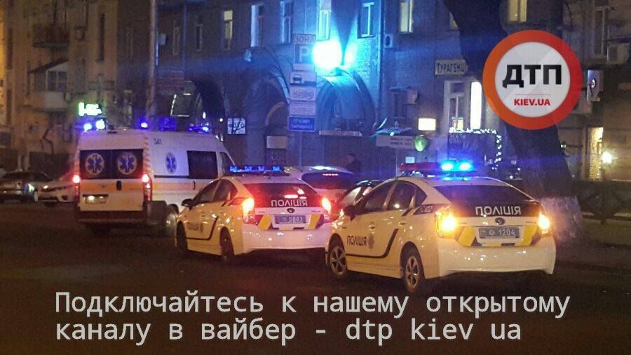 Стрельба возле Дворца спорта / dtp.kiev.ua Стрельба возле Дворца спорта / dtp.kiev.ua