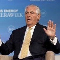 Тиллерсон: США никогда не давали тяжелое вооружение сирийским курдам