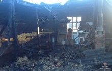 На Тернопільщині в приватному господарстві внаслідок пожежі згоріло 2 т кормів та 4 т зерна