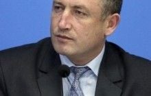 Суд віддав на поруки нардепів екс-чиновника МВС Гриняка, якого підозрюють у злочинах проти "майданівців"