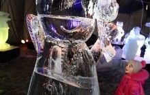 Свинка Пеппа и "Симпсоны": во Львове открылся дом ледовых скульптур (фото)