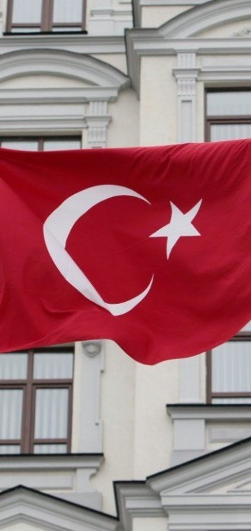 Neue Zürcher Zeitung: