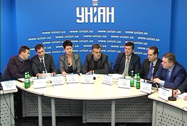 "Новий закон про електроенергетику: чого чекати споживачам?"