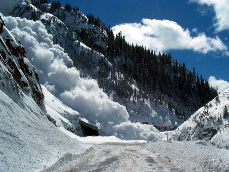 Синоптики попередили про сніголавинну небезпеку в Карпатах - Синоптик | УНІАН