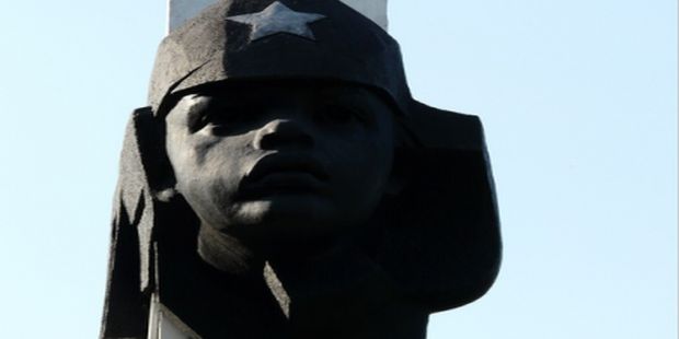 Петиція про знесення пам'ятника в харківському парку Петиція про знесення пам'ятника в харківському парку