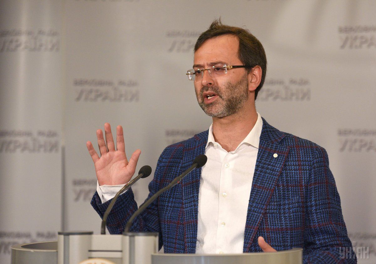 Логвинский стал седьмым подозреваемым в рамках так называемого дела "Золотого мандарина" / фото УНИАН Логвинский стал седьмым подозреваемым в рамках так называемого дела "Золотого мандарина" / фото УНИАН