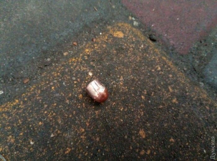 В Одессе во время попытки задержания застрелился мужчина / Думская В Одессе во время попытки задержания застрелился мужчина / Думская