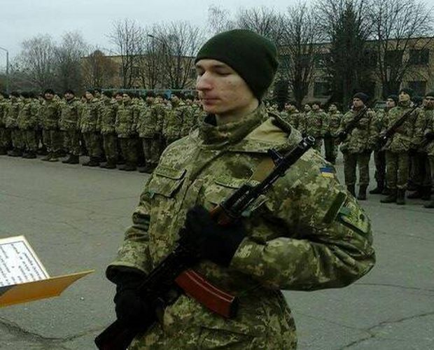 В Днепре исчез солдат-срочник / 056.ua В Днепре исчез солдат-срочник / 056.ua
