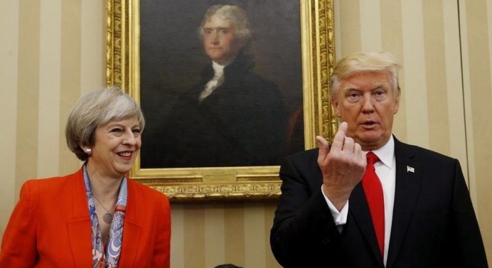 Ця "дружба" стане тягарем для Мей :