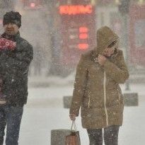 Гидрометцентр предупреждает о сильном снеге и гололедице на востоке Украины