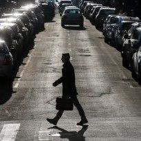 Каждый 5-й украинец работает неофициально: уровень теневой занятости упал до минимума десятилетия