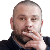 "Бесит, когда бойцы возвращаются домой и думают, что им все теперь должны. Это не так. Я всем говорю, вернулись домой – идите на работу"