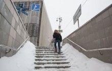 Киевлян предупреждают о гололедице на дорогах