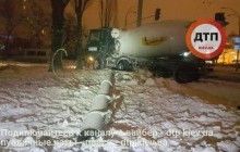 В Киеве нетрезвый водитель бетоновоза устроил ДТП с пострадавшими