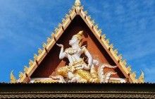 В Таиланде от взрыва на территории буддистского храма погибли четыре человека