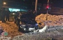 У Харкові працівники автомийки вирішили покататися на машині клієнта і потрапили у ДТП (фото)