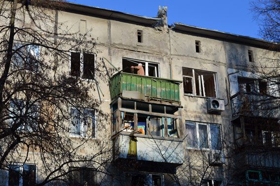 Обстріляні будинки в Авдіївці / mvs.gov.ua Обстріляні будинки в Авдіївці / mvs.gov.ua