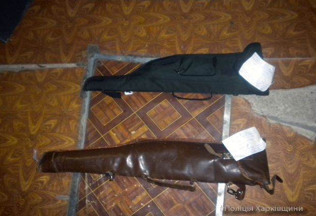 41 и 48-летние жители Харькова приехали на охоту, разрешения на нее у них не было, мужчины имели только разрешения на охотничьи ружья / hk.npu.gov.ua 41 и 48-летние жители Харькова приехали на охоту, разрешения на нее у них не было, мужчины имели только разрешения на охотничьи ружья / hk.npu.gov.ua