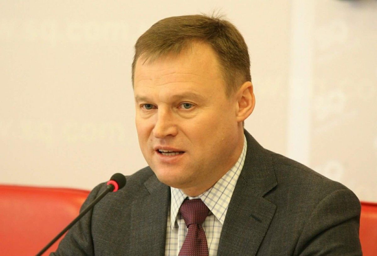 Віталій Скоцик вважає, щопоки продаж землі розпочинати не можна / Фото УНІАН Віталій Скоцик вважає, щопоки продаж землі розпочинати не можна / Фото УНІАН