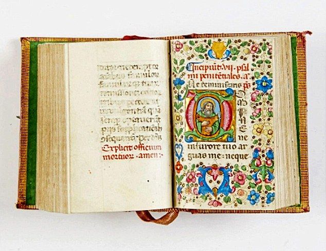 В Лондоне похитили из хранилища 160 антикварных книг стоимостью 2 млн фунтов стерлингов В Лондоне похитили из хранилища 160 антикварных книг стоимостью 2 млн фунтов стерлингов