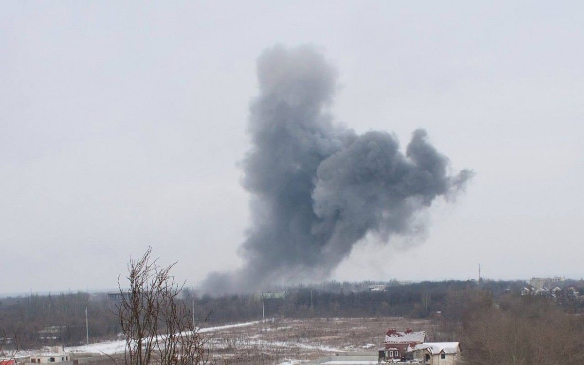 В Донецке вчера прогремел мощный взрыв / facebook.com/chetveryakova 