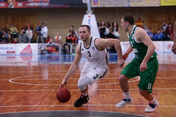Мавпи обіграли діючого чемпіона України Хімік / fbu.ua Мавпи обіграли діючого чемпіона України Хімік / fbu.ua