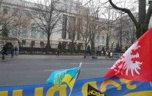 Перед посольством РФ в Берлине состоялась акция протеста против обстрелов Авдеевки