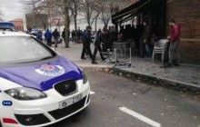 Фанаты испанского "Алавеса" жестоко избили болельщиков "Барселоны" (видео)