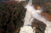 Влада Каліфорнії дозволила повернутися додому евакуйованим через загрозу прориву греблі