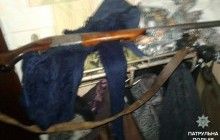 В Днепре мужчина устроил стрельбу в многоэтажке