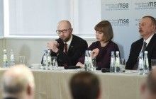 Яценюк в Мюнхені: Після сьогоднішнього рішення Путіна Росія фактично вийшла з Мінських домовленостей